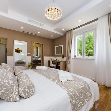 Peninsula Luxury Suite Ζαντάρ Εξωτερικό φωτογραφία