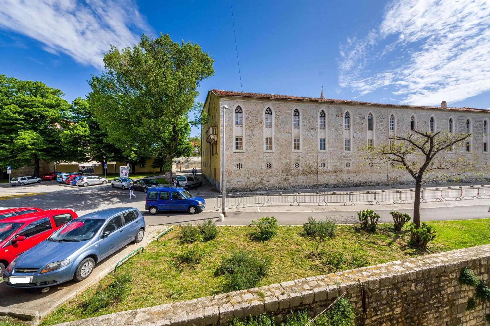 Peninsula Luxury Suite Ζαντάρ Εξωτερικό φωτογραφία